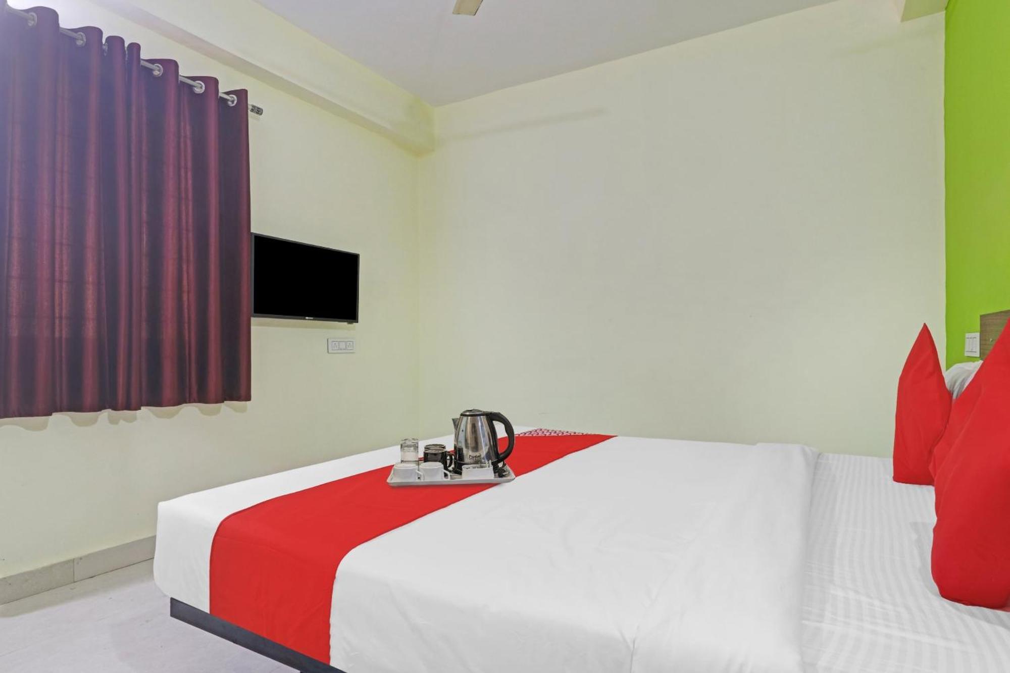Super Hotel O Dk Reddy Square Haïdarabad Extérieur photo